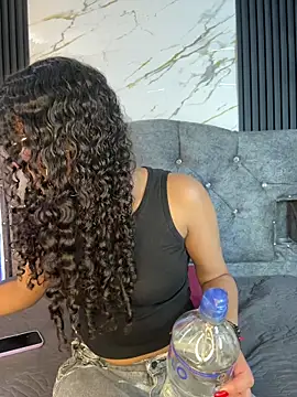 Snapshot of Bunny_fire chatting on 03-11-26, 07:09 Bunny fire online show from 03-11-26, 07:09