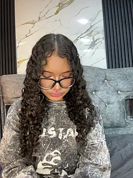 Snapshot of Bunny_fire chatting on 03-16-26, 07:07 Bunny fire online show from 03-16-26, 07:07