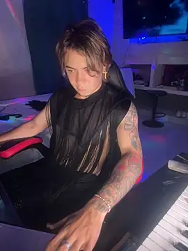 AngelLatinBoy online show from 03-21-26, 11:08