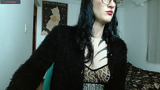 VelvetVal  online show from 04-20-26, 05:16