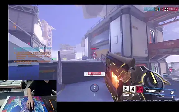 Snapshot of Sh-618 chatting on 03-10-26, 10:31 Sh-618 online show from 03-10-26, 10:31