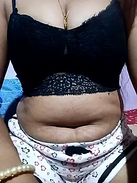 Snapshot of Purva2 chatting on 04-07-26, 06:19 Purva2 online show from 04-07-26, 06:19