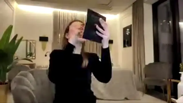 Cherry Sin online show from 03-10-26, 04:45