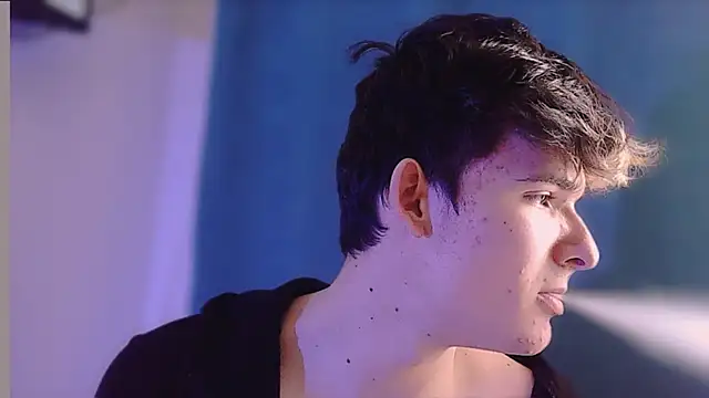 Snapshot of niksikor chatting on 03-10-26, 10:53 niksikor online show from 03-10-26, 10:53