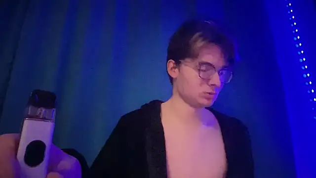 Snapshot of niksikor chatting on 03-22-26, 08:23 niksikor online show from 03-22-26, 08:23