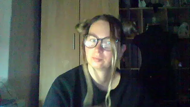 Mollie365 online show from 03-13-26, 01:01