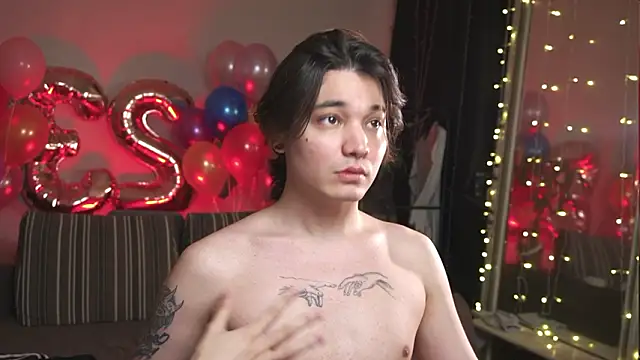 Snapshot of Badtwinkboys chatting on 03-08-26, 05:17 Badtwinkboys online show from 03-08-26, 05:17