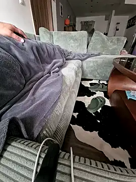 Snapshot of Activ1top chatting on 03-13-26, 02:12 Activ1top online show from 03-13-26, 02:12