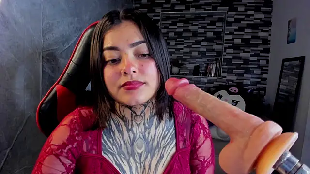 Sophiia cherry online show from 05-16-26, 07:56