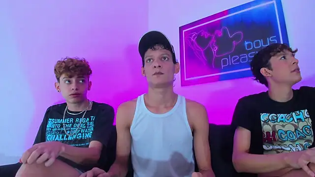 Snapshot of Desire_Boys1 chatting on 03-09-26, 11:09 Desire Boys1 online show from 03-09-26, 11:09