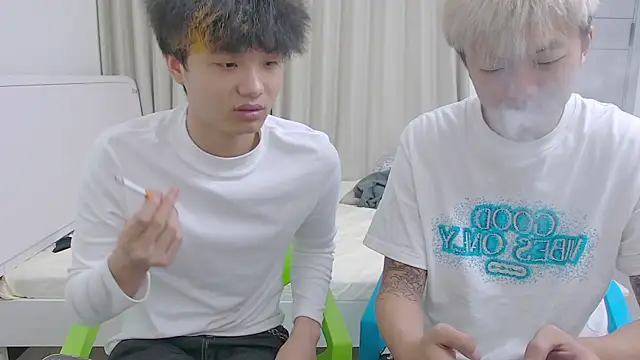 icecream-002 online show from 04-03-26, 12:36