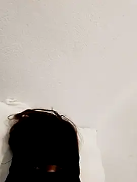 Snapshot of Fati-180 chatting on 03-12-26, 07:53 Fati-180 online show from 03-12-26, 07:53