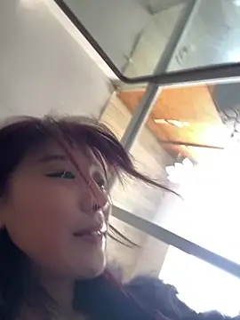 Snapshot of linhanbaby chatting on 03-11-26, 02:17 linhanbaby online show from 03-11-26, 02:17