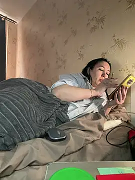 Snapshot of Besthot_2026 chatting on 03-12-26, 01:17 Besthot 2026 online show from 03-12-26, 01:17