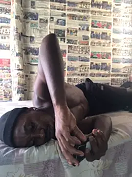 Snapshot of Kingbkackk chatting on 03-11-26, 12:44 Kingbkackk online show from 03-11-26, 12:44