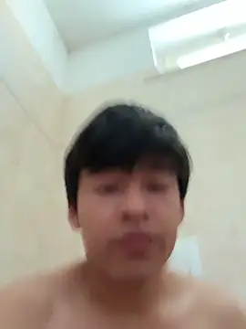 uunico22anni online show from 04-29-26, 07:12