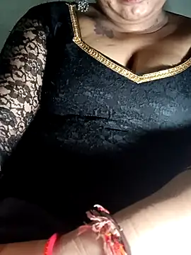Snapshot of Delhi_Patola chatting on 06-28-26, 06:36 Delhi Patola online show from 06-28-26, 06:36