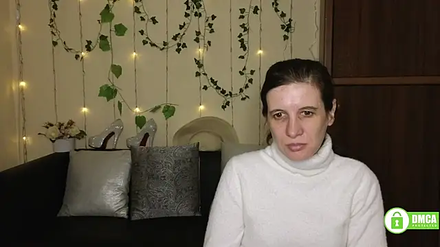 Snapshot of Amy_blueskii chatting on 03-09-26, 02:10 Amy blueskii online show from 03-09-26, 02:10