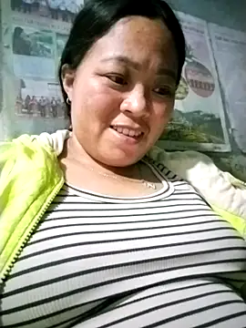 Min-in online show from 04-26-26, 02:26