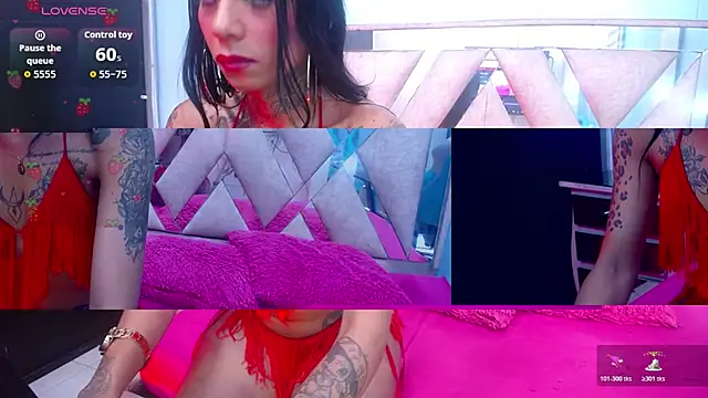 Snapshot of vayolettatto_bigass chatting on 03-20-26, 12:21 vayolettatto bigass online show from 03-20-26, 12:21