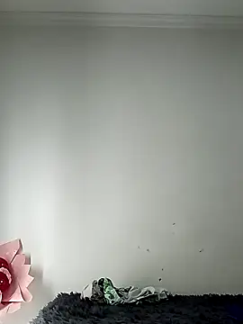 Karla  Morrison online show from 04-24-26, 01:41