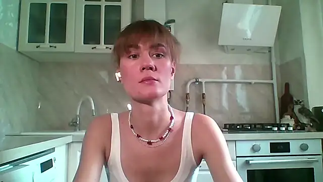 ElenoreHolguin online show from 04-14-26, 09:26