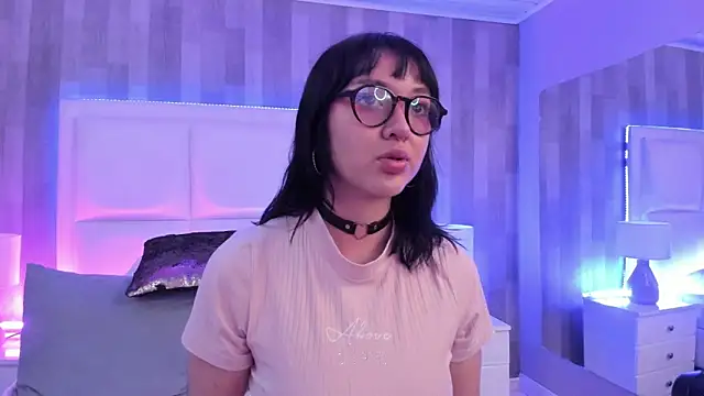 LilithBluum online show from 06-02-26, 01:57