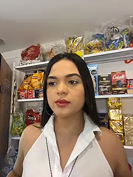 Bella-Ferrer online show from 06-10-26, 06:40