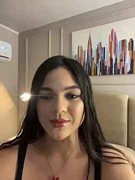 Snapshot of Bella-Ferrer chatting on 07-26-26, 06:26 Bella-Ferrer online show from 07-26-26, 06:26