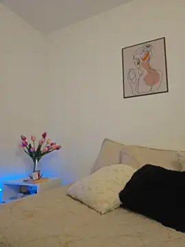 Victoria Evanss online show from 05-25-26, 10:05