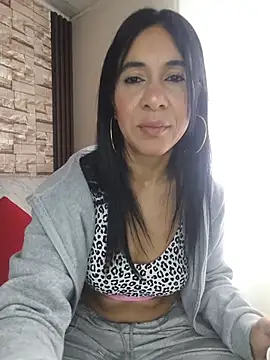 Camillemonroe  online show from 05-27-26, 12:35