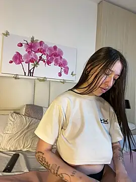 AmberVegaa online show from 03-17-26, 12:41