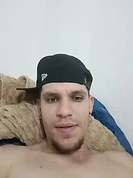 Snapshot of droale chatting on 07-02-26, 03:06 droale online show from 07-02-26, 03:06