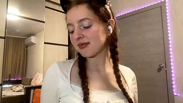 LynHaller online show from 03-13-26, 06:25