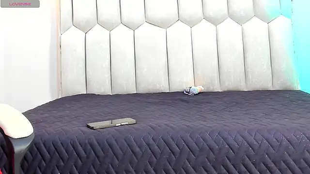 Snapshot of AlexStonne chatting on 03-13-26, 12:56 AlexStonne online show from 03-13-26, 12:56