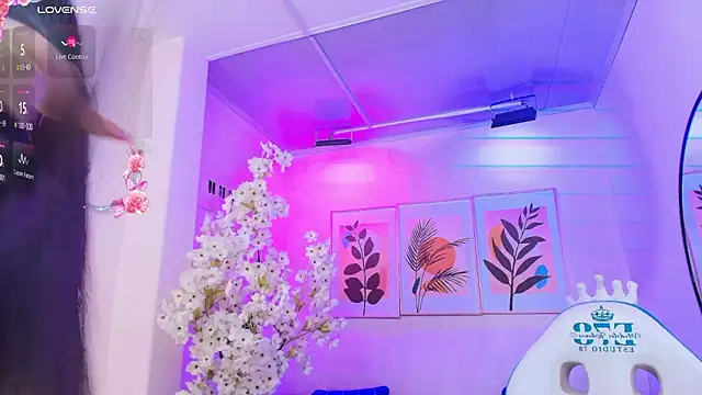 Snapshot of Gabriela_meow chatting on 03-15-26, 03:45 Gabriela meow online show from 03-15-26, 03:45