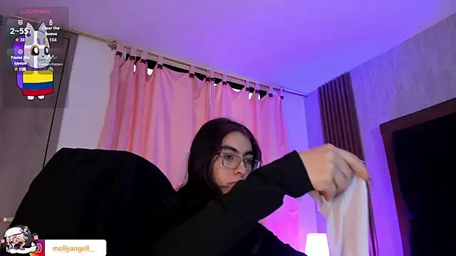 Molly A online show from 06-27-26, 02:44