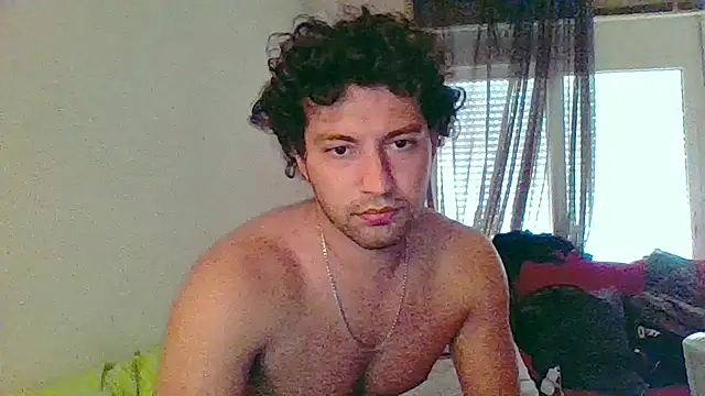 Snapshot of geokoli chatting on 03-12-26, 03:29 geokoli online show from 03-12-26, 03:29