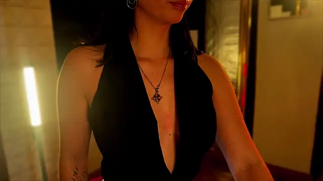 EroticMaze online show from 05-20-26, 11:33