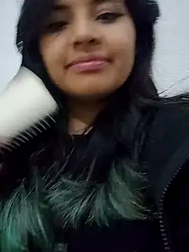 Liily Foxxy online show from 04-25-26, 10:40