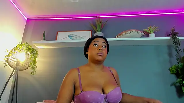 Natasha Luxy online show from 03-27-26, 07:02