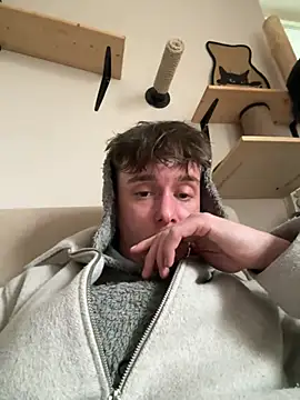 Snapshot of maniackle chatting on 03-28-26, 06:35 maniackle online show from 03-28-26, 06:35