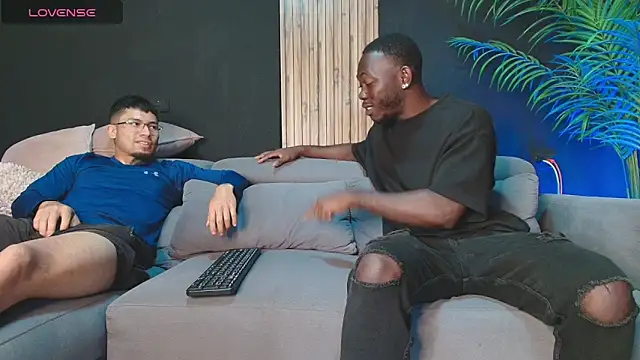angelstream online show from 05-05-26, 01:08