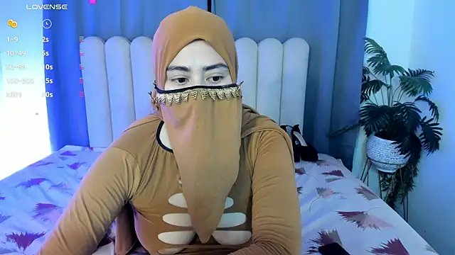Snapshot of bahiya_aziz chatting on 05-20-26, 12:55 bahiya aziz online show from 05-20-26, 12:55