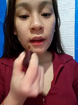 Snapshot of -Hicici- chatting on 03-12-26, 03:07 -Hicici- online show from 03-12-26, 03:07