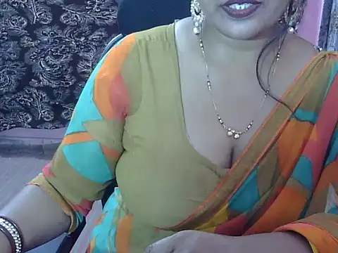 PINKI 012 online show from 03-18-26, 06:49