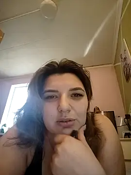 Snapshot of Angelika_l chatting on 03-15-26, 10:32 Angelika l online show from 03-15-26, 10:32