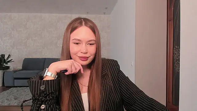 kittiangel00 online show from 04-06-26, 04:46