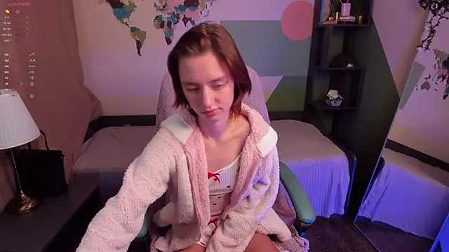 Snapshot of Pretty_Victoria chatting on 03-14-26, 06:19 Pretty Victoria online show from 03-14-26, 06:19