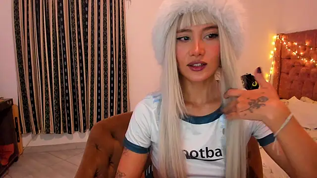 Mia miel69 online show from 06-11-26, 10:24